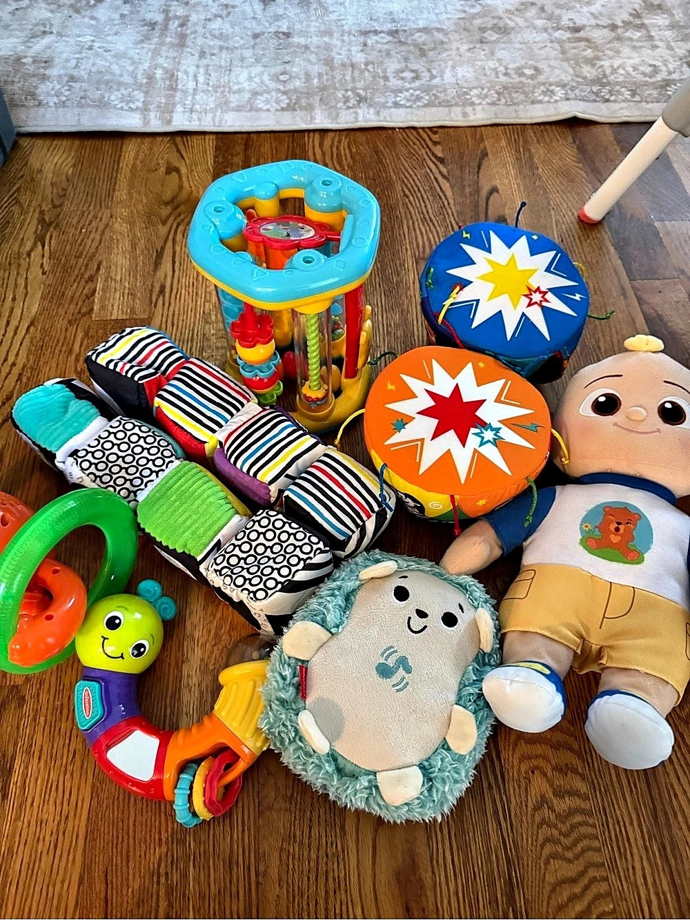 Fisher-Price Calming Vibes Hedgehog Soother Multicolor